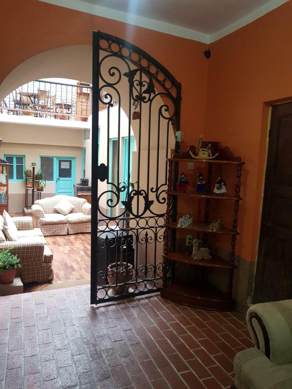 Hospedaje Milenio La Paz Exterior photo